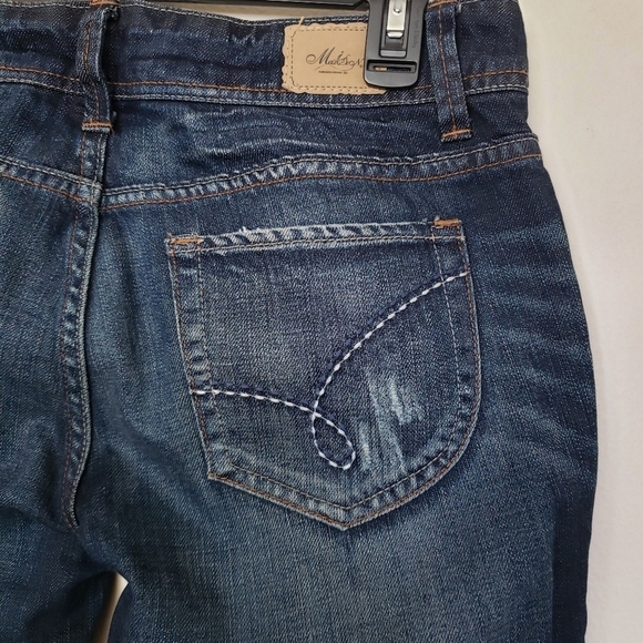 Madison Denim co low rise flare leg jeans. Sz 5/6 juniors sizes. Waist 31. - Picture 10 of 10